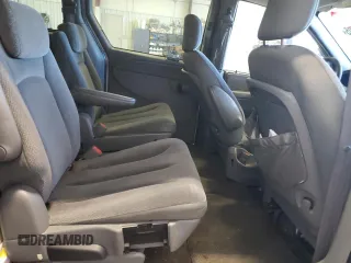 2005 Chrysler Town & Country Touring z VIN 2C4GP54LX5R147239, wystawiony jako Copart lot #42203905 z przebiegiem 241 893 mil mil oraz Nie do naprawy • Non repairable. Historia ofert i sprzedaży dostępna na DreamBid. Obrazek 11.