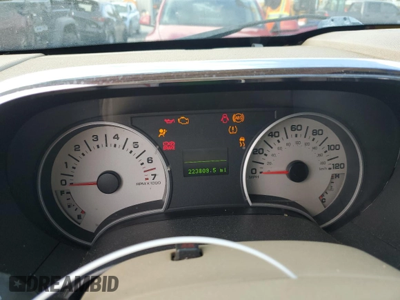 2007 Ford Explorer Eddie Bauer with VIN 1FMEU64E17UB40317, listed as a Copart auction lot 58723225 with 223,809 mi miles and Salvage title. Bid and sale history available at DreamBid. Image 9.