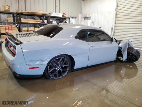 2020 Dodge Challenger SXT with VIN 2C3CDZAG0LH219000, listed as a Copart auction lot 49670785 with 26,142 mi miles and Clean Title. Bid and sale history available at carsss.com. Image 3.