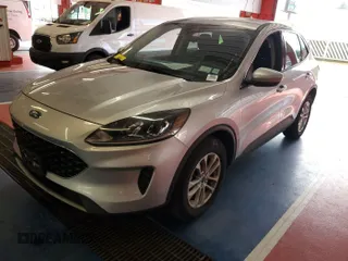 2020 Ford Escape SE with VIN 1FMCU9G69LUA97708, listed as a IAAI auction lot 42624966 with 74,975 mi miles and . Bid and sale history available at DreamBid. Image 7.
