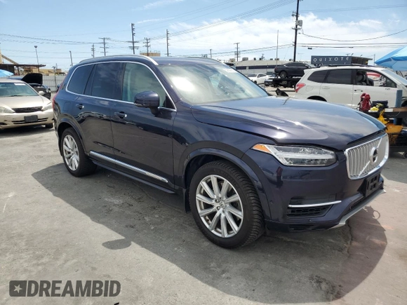 2017 Volvo XC90 Inscription z VIN YV4BC0PLXH1167646, wystawiony jako Copart lot #52650205 z przebiegiem 75 842 mil mil oraz Szkoda całkowita • Salvage title. Historia ofert i sprzedaży dostępna na DreamBid. Obrazek 4.