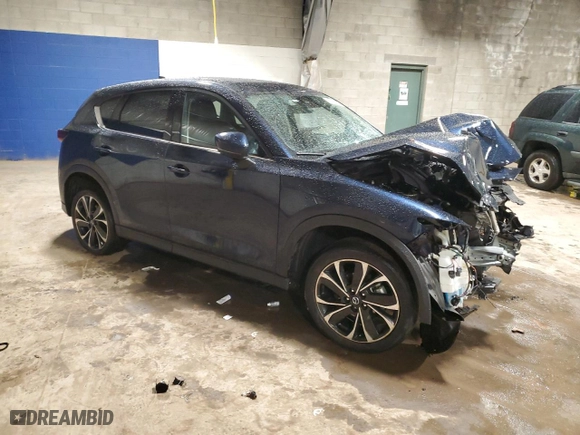 2022 Mazda CX-5 2.5 S Premium Plus Package with VIN JM3KFBEM1N1562125, listed as a Copart auction lot 47749765 with 46,019 mi miles and Salvage Title. Bid and sale history available at carsss.com. Image 4.