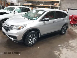 2016 Honda CR-V SE with VIN 2HKRM4H43GH696134, listed as a IAAI auction lot 41338376 with Not Provided miles and . Bid and sale history available at carsss.com. Image 16.