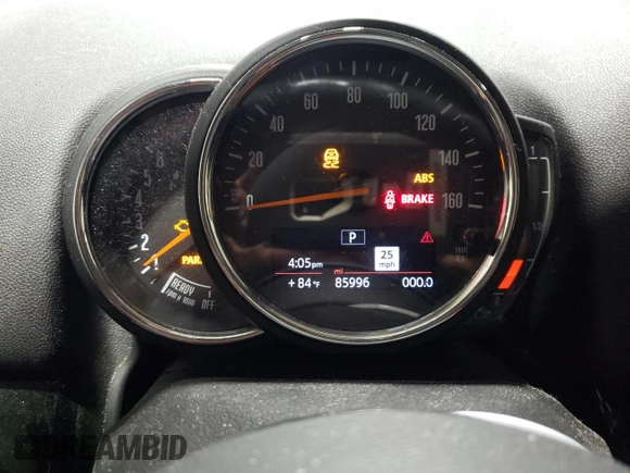 2020 MINI Countryman Cooper S with VIN WMZYX1C01L3L52717, listed as a Copart auction lot 61207495 with 85,996 mi miles and Salvage title. Bid and sale history available at DreamBid. Image 9.