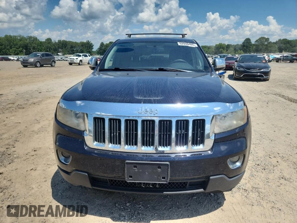 2011 Jeep Grand Cherokee Laredo with VIN 1J4RR4GG4BC657032, listed as a Copart auction lot 62848405 with 224,523 mi miles and Clean title. Bid and sale history available at DreamBid. Image 5.