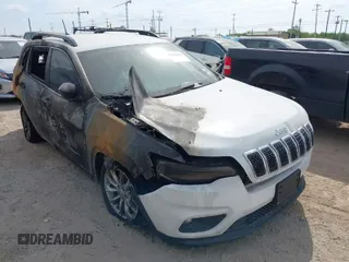 2022 Jeep Cherokee Latitude Lux z VIN 1C4PJLMX3ND519791, wystawiony jako IAAI lot #42066823 z przebiegiem Nie podano mil oraz . Historia ofert i sprzedaży dostępna na DreamBid. Obrazek 1.