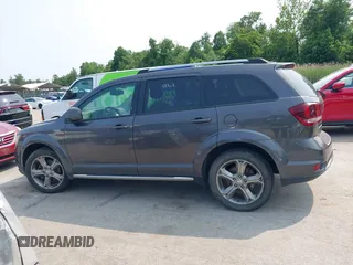 2017 Dodge Journey Crossroad Plus with VIN 3C4PDCGB5HT613080, listed as a IAAI auction lot 42425123 with 114,413 mi miles and . Bid and sale history available at DreamBid. Image 14.