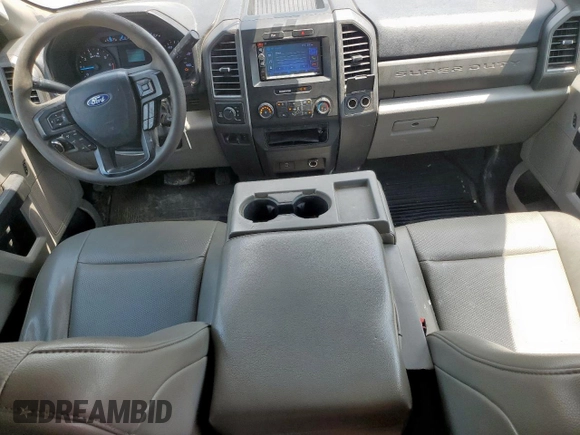 2021 Ford F-250 XL with VIN 1FT7W2B69MEC89060, listed as a Copart auction lot 56727635 with 221,612 mi miles and Salvage title. Bid and sale history available at DreamBid. Image 8.