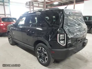 2021 Ford Bronco Sport Outer Banks with VIN 3FMCR9C66MRB40529, listed as a IAAI auction lot 41779722 with 71,422 mi miles. Bid and sale history available at carsss.com. Image 3.