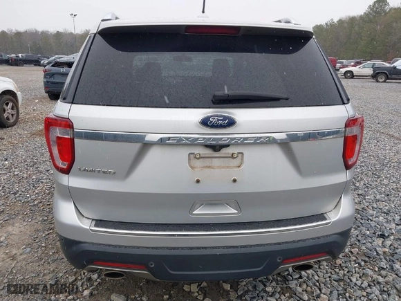 2018 Ford Explorer Limited with VIN 1FM5K7F8XJGA89666, listed as a IAAI auction lot 41334145 with 131,437 mi miles. Bid and sale history available at carsss.com. Image 17.