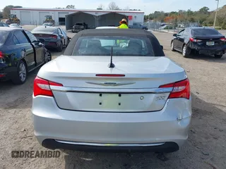 2011 Chrysler 200 Touring with VIN 1C3BC2EB2BN532527, listed as a IAAI auction lot 41428010 with 85,968 mi miles. Bid and sale history available at carsss.com. Image 17.
