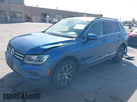 2018 Volkswagen Tiguan SEL with VIN 3VV2B7AX9JM204108, listed as a IAAI auction lot 42504747 with 87,379 mi miles and . Bid and sale history available at DreamBid. Image 18.