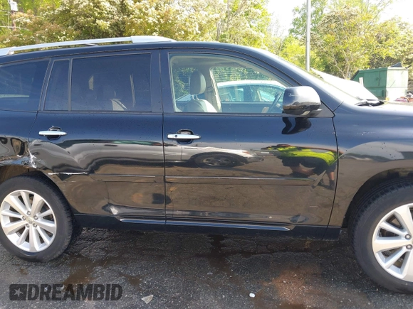 2009 Toyota Highlander Hybrid Limited with VIN JTEEW44AX92032627, listed as a IAAI auction lot 42029226 with 255,012 mi miles. Bid and sale history available at carsss.com. Image 13.
