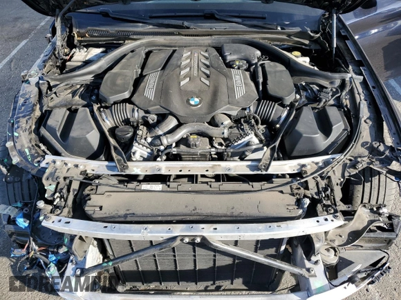2020 BMW 5 Series M550i xDrive with VIN WBAJS7C06LBN96210, listed as a Copart auction lot 46769365 with 39,710 mi miles and Salvage title. Bid and sale history available at DreamBid. Image 11.