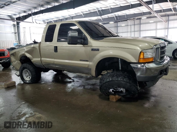 2001 Ford Super Duty F-250 XL with VIN 1FTNX21F51EC56106, listed as a Copart auction lot 89001365 with 153,839 mi miles and Salvage Title. Bid and sale history available at carsss.com. Image 4.
