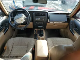 2000 Jeep Cherokee Police with VIN 1J4FF48S7YL204028, listed as a Copart auction lot 85516694 with 233,547 mi miles and Salvage Title. Bid and sale history available at carsss.com. Image 8.