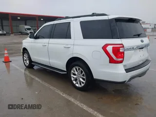 2020 Ford Expedition XLT with VIN 1FMJU1JTXLEA83642, listed as a IAAI auction lot 41490846 with 67,448 mi miles and . Bid and sale history available at DreamBid. Image 3.