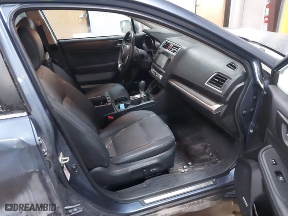 2016 Subaru Outback 2.5i Limited with VIN 4S4BSBNC6G3338699, listed as a IAAI auction lot 41481148 with 35,481 mi miles. Bid and sale history available at carsss.com. Image 5.