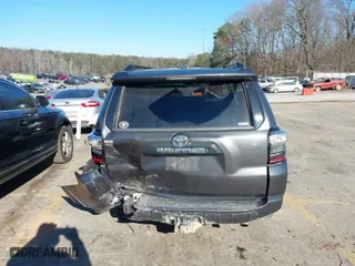 2019 Toyota 4Runner SR5 with VIN JTEBU5JR4K5610914, listed as a IAAI auction lot 41175418 with 101,665 mi miles. Bid and sale history available at carsss.com. Image 16.