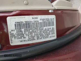 2000 Toyota Avalon XL with VIN 4T1BF28B3YU095209, listed as a IAAI auction lot 42008138 with 276,894 mi miles and . Bid and sale history available at DreamBid. Image 9.
