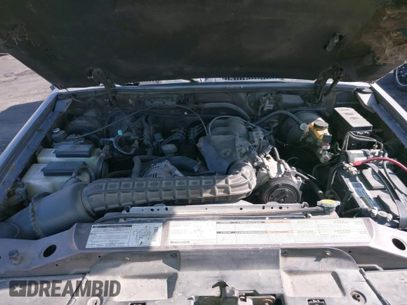 1996 Ford Explorer XL with VIN 1FMDU34X5TZB86872, listed as a IAAI auction lot 42573906 with 118,304 mi miles and . Bid and sale history available at DreamBid. Image 10.