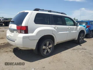 2011 Mitsubishi Endeavor SE z VIN 4A4JN3ASXBE022822, wystawiony jako Copart lot #57174715 z przebiegiem 149 769 mil mil oraz Czysty tytuł • Clean title. Historia ofert i sprzedaży dostępna na DreamBid. Obrazek 3.