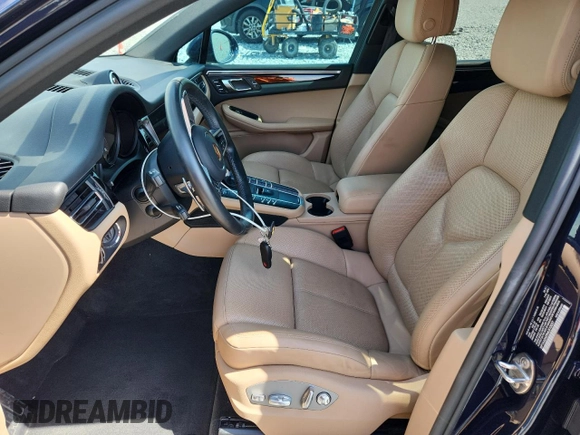 2021 Porsche Macan z VIN WP1AA2A59MLB10037, wystawiony jako Copart lot #58472725 z przebiegiem 36 042 mil mil oraz Szkoda całkowita • Salvage title. Historia ofert i sprzedaży dostępna na DreamBid. Obrazek 7.
