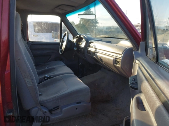 1996 Ford F-150 with VIN 1FTEF14H7TLB56002, listed as a IAAI auction lot 41403997 with 216,886 mi miles. Bid and sale history available at carsss.com. Image 5.