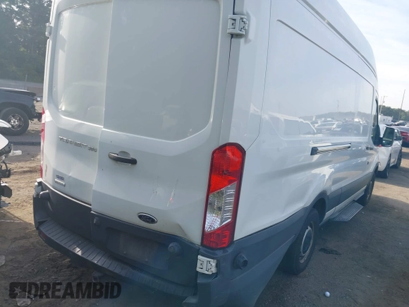 2017 Ford Transit Cargo with VIN 1FTBW3XG9HKA80524, listed as a IAAI auction lot 37520715 with 98,524 mi miles. Bid and sale history available at carsss.com. Image 4.