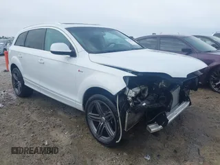 2015 Audi Q7 S line Prestige с VIN WA1DGAFE7FD021509, выставлен на аукционе IAAI как лот 41724235 с пробегом 135 486 миль миль и . История ставок и продаж доступна на DreamBid. Изображение 1.
