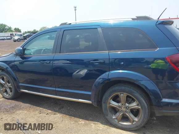 2014 Dodge Journey Crossroad with VIN 3C4PDDGG5ET278416, listed as a IAAI auction lot 42395413 with 199,035 mi miles and . Bid and sale history available at DreamBid. Image 15.