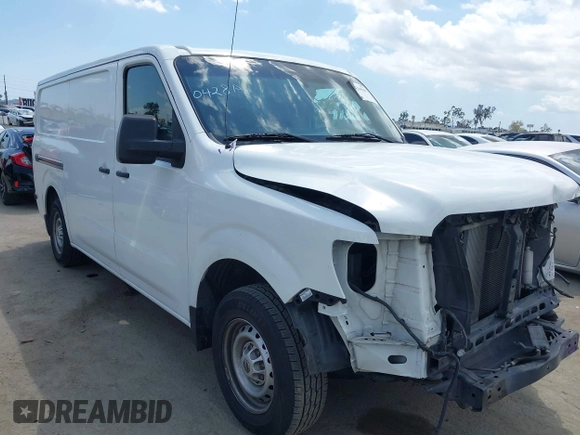 2013 Nissan NV S z VIN 1N6BF0KL0DN110163, wystawiony jako IAAI lot #42244509 z przebiegiem 135 419 mil mil oraz . Historia ofert i sprzedaży dostępna na DreamBid. Obrazek 1.