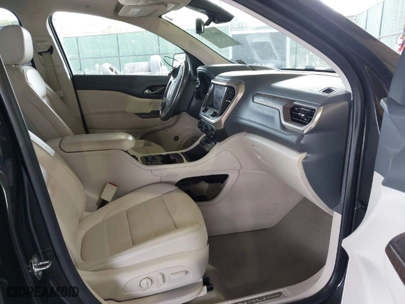 2020 GMC Acadia Denali with VIN 1GKKNXLS4LZ208967, listed as a IAAI auction lot 40094221 with 1 mi miles. Bid and sale history available at carsss.com. Image 5.