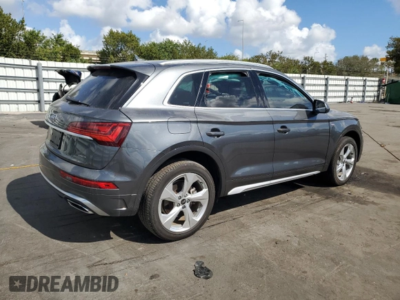 2023 Audi Q5 S line Premium Plus with VIN WA1EAAFYXP2052721, listed as a Copart auction lot 43668645 with 10,086 mi miles and Non Repairable. Bid and sale history available at carsss.com. Image 3.