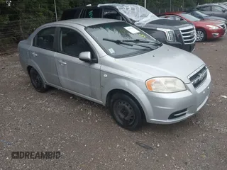 2008 Chevrolet Aveo LS with VIN KL1TD56648B122636, listed as a IAAI auction lot 42847105 with 240,183 mi miles and . Bid and sale history available at DreamBid. Image 1.
