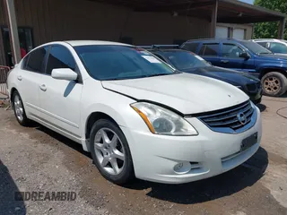 2010 Nissan Altima S with VIN 1N4AL2APXAC151971, listed as a IAAI auction lot 42072448 with 190,545 mi miles and . Bid and sale history available at carsss.com. Image 1.