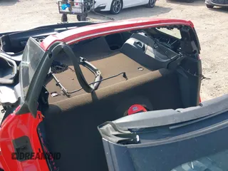 2015 Chevrolet Corvette Z06 2LZ z VIN 1G1YR2D69F5600121, wystawiony jako IAAI lot #42321716 z przebiegiem Nie podano mil oraz . Historia ofert i sprzedaży dostępna na DreamBid. Obrazek 8.