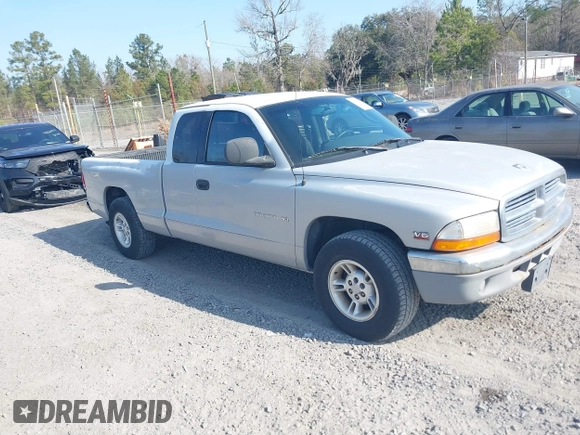 2000 Dodge Dakota with VIN 1B7GL22XXYS577744, listed as a IAAI auction lot 41509241 with 163,054 mi miles. Bid and sale history available at carsss.com. Image 1.