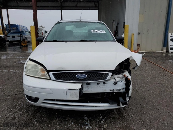 2005 Ford Focus S with VIN 1FAFP34N75W285819, listed as a Copart auction lot 48461615 with NaN miles and Salvage Title. Bid and sale history available at carsss.com. Image 5.