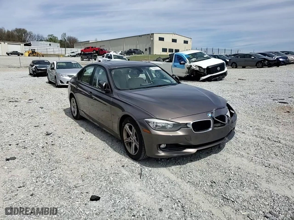 2014 BMW 3 Series 328i with VIN WBA3A5C55EF605762, listed as a Copart auction lot 49843615 with 99,299 mi miles and Salvage Title. Bid and sale history available at carsss.com. Image 10.
