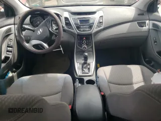 2014 Hyundai Elantra SE z VIN KMHDH4AE6EU196016, wystawiony jako Copart lot #58425485 z przebiegiem 194 100 mil mil oraz Szkoda całkowita • Salvage title. Historia ofert i sprzedaży dostępna na DreamBid. Obrazek 8.