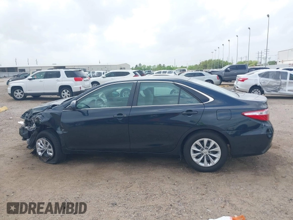 2016 Toyota Camry XLE with VIN 4T4BF1FK6GR546618, listed as a IAAI auction lot 41948177 with 173,083 mi miles. Bid and sale history available at carsss.com. Image 15.