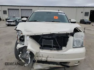 2012 GMC Yukon XL Denali with VIN 1GKS2MEF5CR284219, listed as a Copart auction lot 85585714 with 202,387 mi miles and Salvage Title. Bid and sale history available at carsss.com. Image 5.