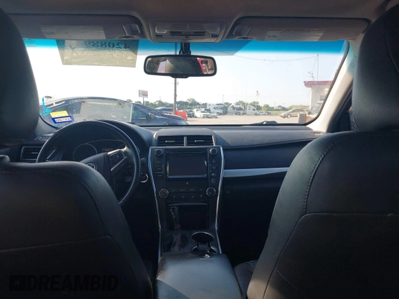 2015 Toyota Camry XLE with VIN 4T1BF1FK3FU927545, listed as a IAAI auction lot 42088944 with 293,029 mi miles and . Bid and sale history available at DreamBid. Image 17.