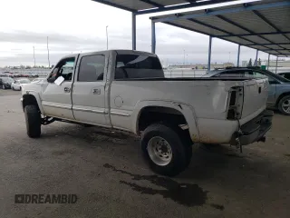 2002 GMC Sierra 1500HD SLE z VIN 1GTGK13U12F187178, wystawiony jako Copart lot #86453504 z przebiegiem 187 711 mil mil oraz Szkody całkowita. Historia ofert i sprzedaży dostępna na DreamBid. Obrazek 2.