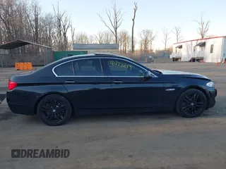 2013 BMW 5 Series 528i xDrive with VIN WBAXH5C58DD107515, listed as a IAAI auction lot 41673214 with 115,726 mi miles. Bid and sale history available at carsss.com. Image 13.