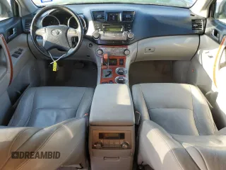 2010 Toyota Highlander Limited with VIN 5TDYK3EH5AS015671, listed as a Copart auction lot 52178215 with 236,380 mi miles and Salvage title. Bid and sale history available at DreamBid. Image 8.