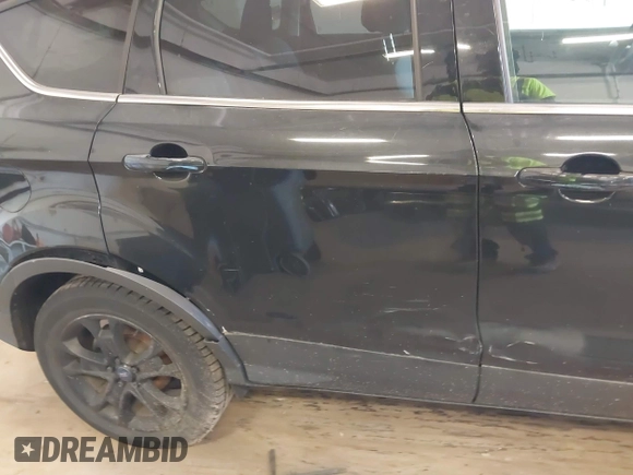 2013 Ford Escape SE с VIN 1FMCU9G90DUC03216, выставлен на аукционе IAAI как лот 42735320 с пробегом 166 121 миль миль и . История ставок и продаж доступна на DreamBid. Изображение 6.