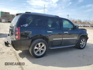 2014 GMC Yukon Denali with VIN 1GKS2EEF6ER141322, listed as a Copart auction lot 47565585 with 155,321 mi miles and Salvage Title. Bid and sale history available at carsss.com. Image 3.