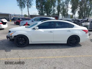 2014 Nissan Altima S with VIN 1N4AL3AP4EN223862, listed as a IAAI auction lot 42004392 with 140,450 mi miles and . Bid and sale history available at DreamBid. Image 15.